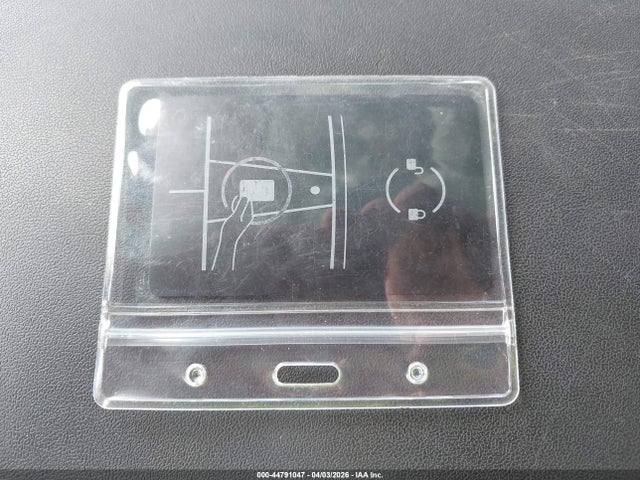 44791047 :رقم المزاد ، 5YJ3E1EB8KF393104 vin ، 2019 Tesla Model 3 Long Range/performance مزاد بيع