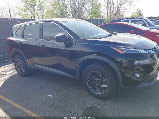 5N1BT3AB0PC787103 Nissan Rogue S Intelligent Awd