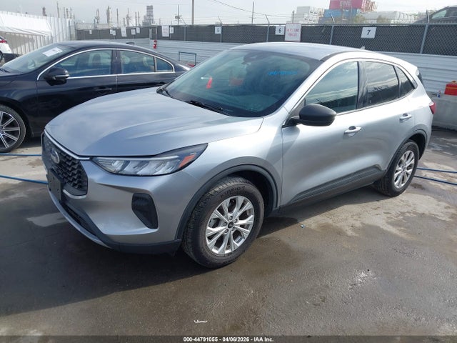 Ford Escape Active 2023 1FMCU9GN4PUB27954 Image 2