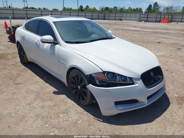 2014 JAGUAR XF SAJWA0EX8E8U33332