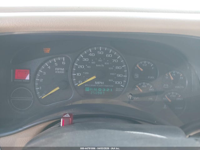 44791086 :رقم المزاد ، 1GKEK13T81R158681 vin ، 2001 Gmc Yukon Slt مزاد بيع