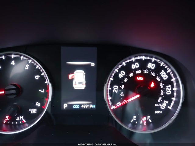 2T3H1RFV1NW204137 Toyota RAV4 LE