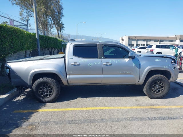 3TMAZ5CN7LM140398 Toyota Tacoma Sr5 V6
