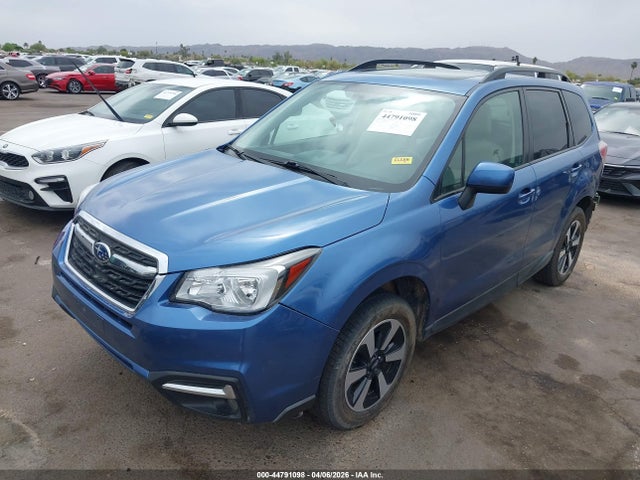 Продаж на аукціоні авто 2017 Subaru Forester 2.5i Premium, vin: JF2SJAGC0HH586175, номер лоту: 44791098