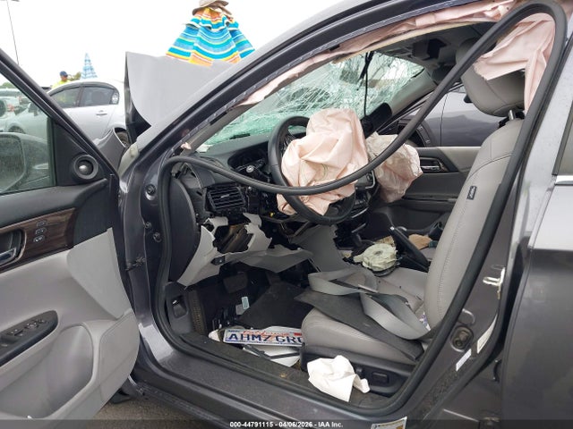 1HGCR2F85HA037872 Honda Accord Ex-l