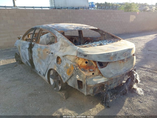 5NPDH4AE3GH698676 Hyundai ELANTRA SE