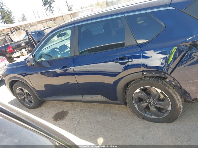 5N1BT3BA4SC771517 Nissan Rogue Sv Fwd