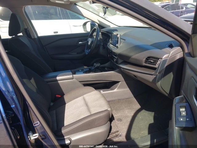 5N1BT3BA4SC771517 Nissan Rogue Sv Fwd