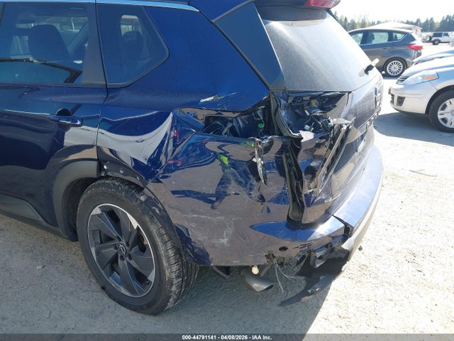 5N1BT3BA4SC771517 Nissan Rogue Sv Fwd