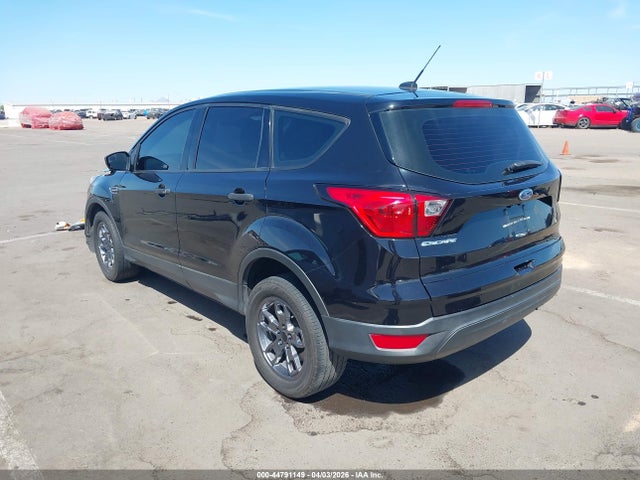 Ford ESCAPE S 2019 1FMCU0F79KUC28091 Image 3