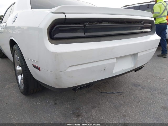 2012 Dodge Challenger Sxt მანქანა იყიდება აუქციონზე, vin: 2C3CDYAG9CH137499, აუქციონის ნომერი: 44791159