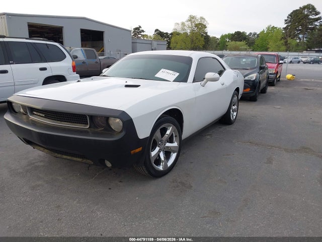 2012 DODGE CHALLENGER 2C3CDYAG9CH137499 Photo 1