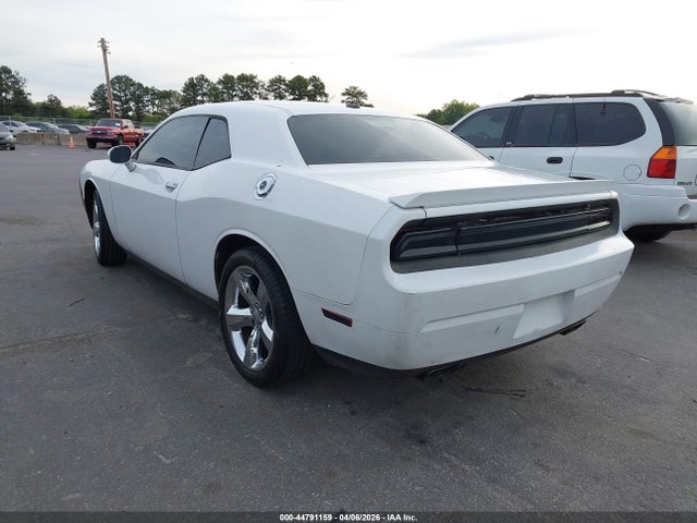 2012 DODGE CHALLENGER 2C3CDYAG9CH137499 Photo 2