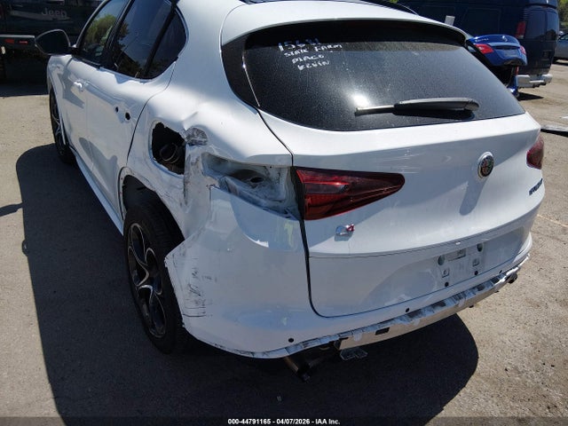 ZASPAKBN6P7D51097 Alfa Romeo Stelvio Veloce Awd