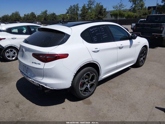 ZASPAKBN6P7D51097 Alfa Romeo Stelvio Veloce Awd