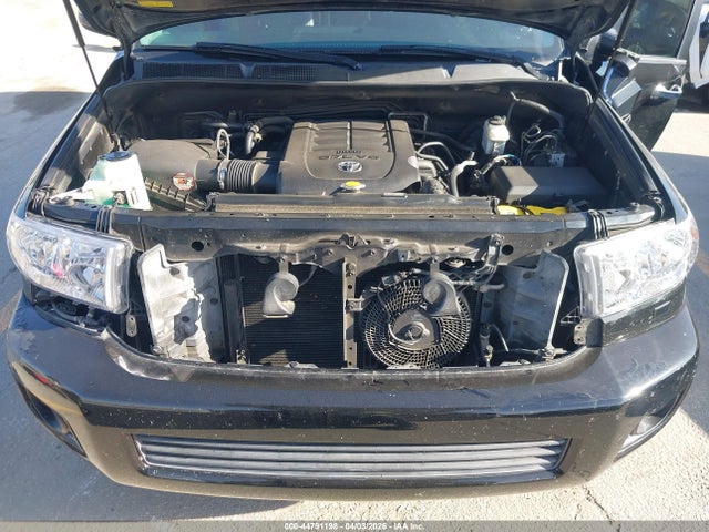 5TDJY5G18ES094058 Toyota Sequoia Limited 5.7l V8