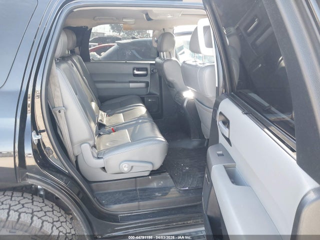 5TDJY5G18ES094058 Toyota Sequoia Limited 5.7l V8