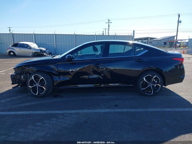 44791201 :رقم المزاد ، 1N4BL4CW2PN301623 vin ، 2023 Nissan Altima Sr Intelligent Awd مزاد بيع