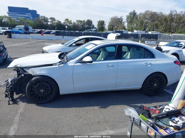 W1KAF4GB3SR269938 Mercedes-Benz C 300