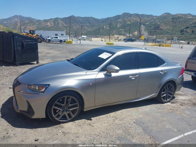 Lexus IS 300 2020 JTHGA1D24L5105241 Image 14