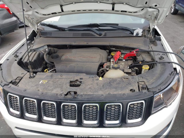 44791217 :رقم المزاد ، 3C4NJCBB1KT855654 vin ، 2019 Jeep Compass Latitude Fwd مزاد بيع