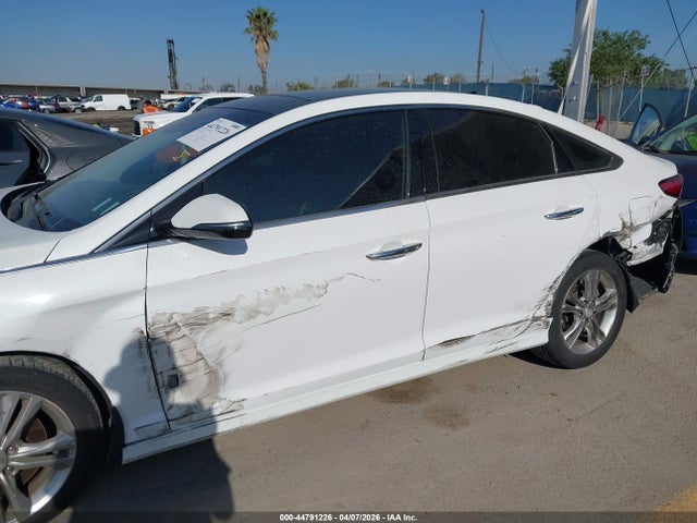 Hyundai Sonata Limited 2019 5NPE34AF0KH733775 Image 6