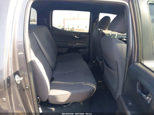 5TFCZ5AN4KX186470 Toyota Tacoma Trd Off Road
