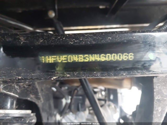 1HFVE04B3N4600066 Honda Sxs1000 M3