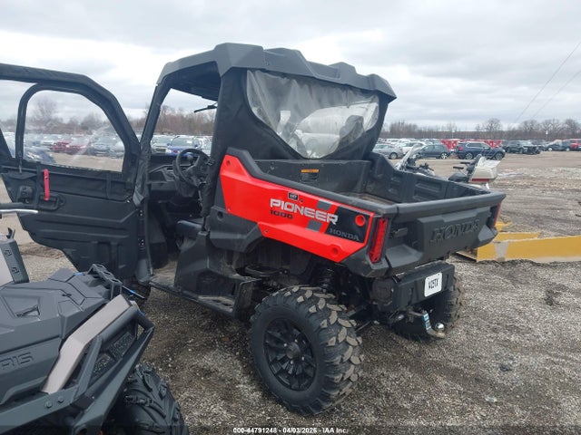1HFVE04B3N4600066 Honda Sxs1000 M3