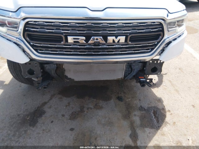 44791261 :رقم المزاد ، 1C6SRFHM5MN818820 vin ، 2021 Ram 1500 Limited  4x4 5'7 Box مزاد بيع