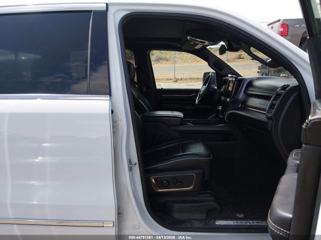44791261 :رقم المزاد ، 1C6SRFHM5MN818820 vin ، 2021 Ram 1500 Limited  4x4 5'7 Box مزاد بيع