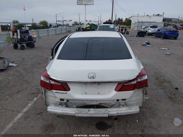 1HGCR2F33GA161559 Honda ACCORD LX