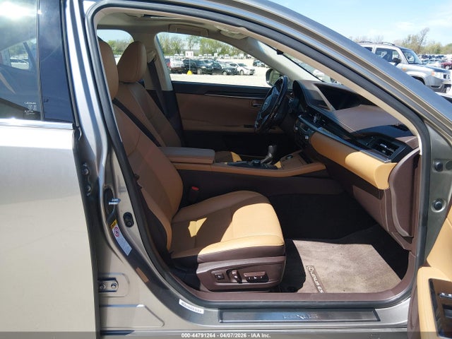 Aukcja sprzedaży 2016 Lexus Es 350, vin: JTHBK1GG0G2215886, numer aukcji: 44791264