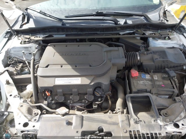 Honda Accord Touring 2014 1HGCR3F90EA040883 Image 10