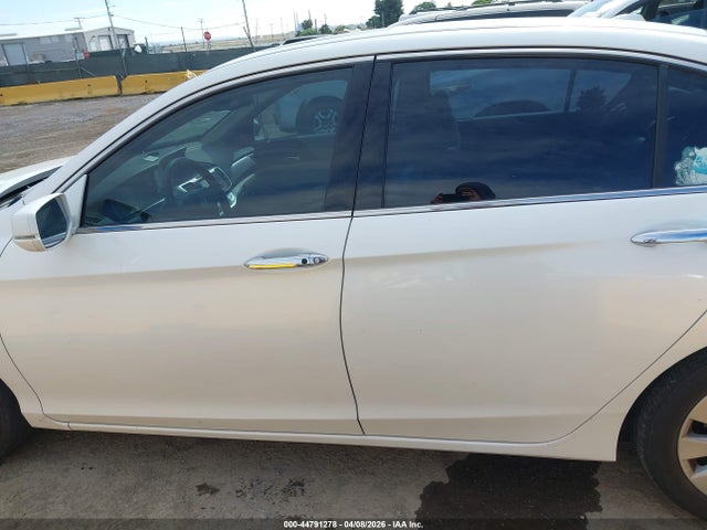 Honda Accord Touring 2014 1HGCR3F90EA040883 Image 15