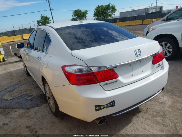 Honda Accord Touring 2014 1HGCR3F90EA040883 Image 3