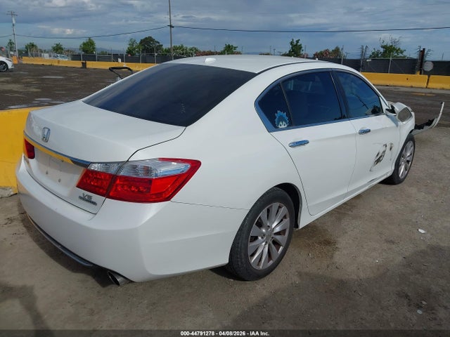 Honda Accord Touring 2014 1HGCR3F90EA040883 Image 4
