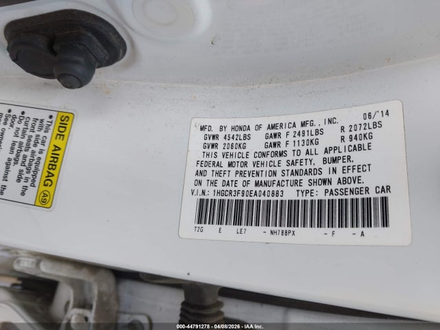 Honda Accord Touring 2014 1HGCR3F90EA040883 Image 9