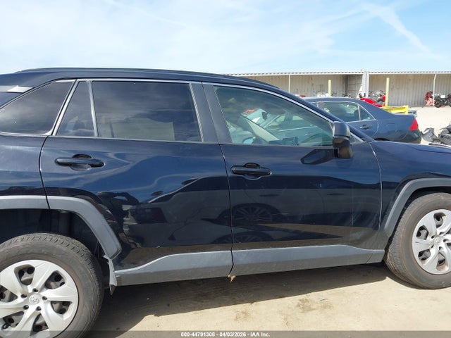 JTMH1RFV1KD513339 Toyota RAV4 LE