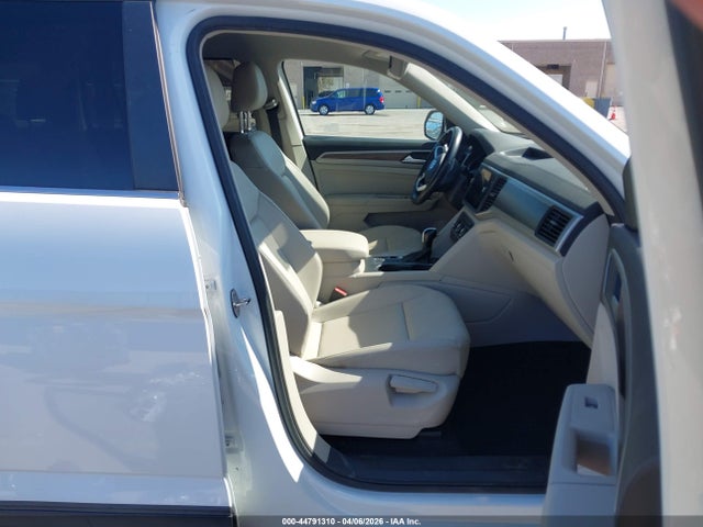 44791310 :رقم المزاد ، 1V2DP2CA1MC507487 vin ، 2021 Volkswagen Atlas 2.0t Se مزاد بيع