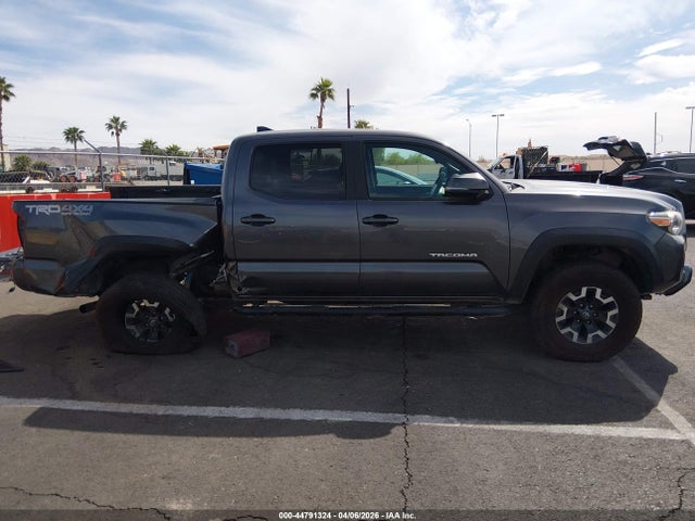 5TFCZ5AN5JX155873 Toyota Tacoma Trd Off Road