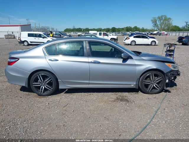 2017 Honda Accord Sport Se მანქანა იყიდება აუქციონზე, vin: 1HGCR2F16HA134338, აუქციონის ნომერი: 44791344