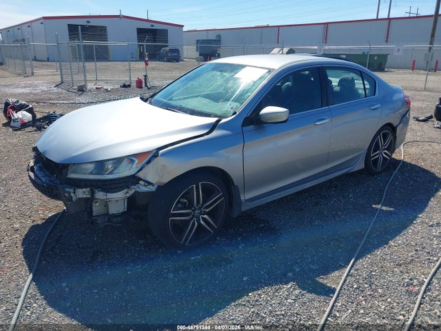 2017 Honda Accord Sport Se მანქანა იყიდება აუქციონზე, vin: 1HGCR2F16HA134338, აუქციონის ნომერი: 44791344