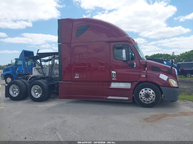 Продажа на аукционе авто 2016 Freightliner Cascadia 113, vin: 3AKJGHDV3GSHC6704, номер лота: 44791347