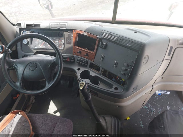 Продажа на аукционе авто 2016 Freightliner Cascadia 113, vin: 3AKJGHDV3GSHC6704, номер лота: 44791347