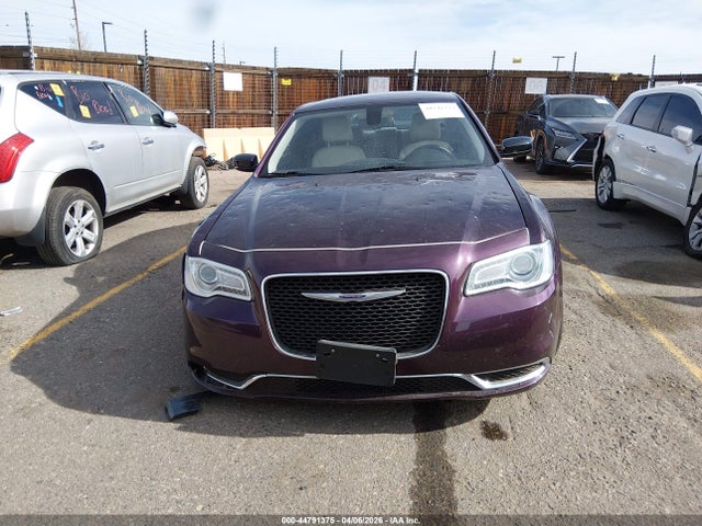 44791375 :رقم المزاد ، 2C3CCAAG6LH189554 vin ، 2020 Chrysler 300 Touring مزاد بيع
