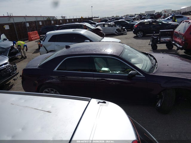 44791375 :رقم المزاد ، 2C3CCAAG6LH189554 vin ، 2020 Chrysler 300 Touring مزاد بيع