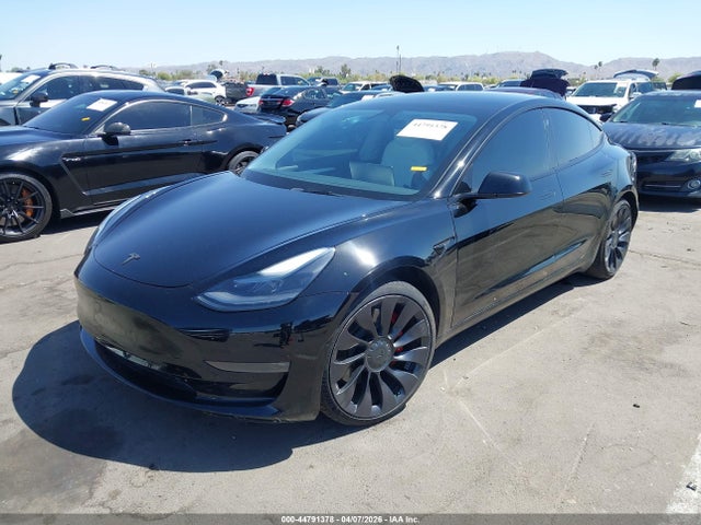 44791378 :رقم المزاد ، 5YJ3E1EC2NF138610 vin ، 2022 Tesla Model 3 Performance Dual Motor All-wheel Drive مزاد بيع