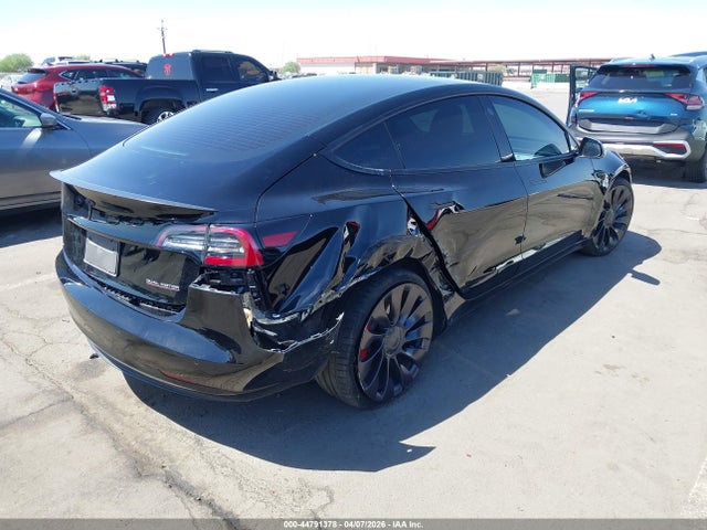 44791378 :رقم المزاد ، 5YJ3E1EC2NF138610 vin ، 2022 Tesla Model 3 Performance Dual Motor All-wheel Drive مزاد بيع