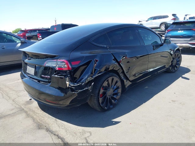 44791378 :رقم المزاد ، 5YJ3E1EC2NF138610 vin ، 2022 Tesla Model 3 Performance Dual Motor All-wheel Drive مزاد بيع